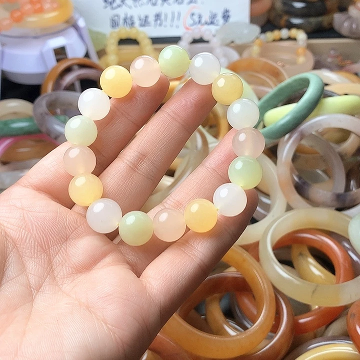 石英质玉（黄龙玉）未镶嵌手镯
