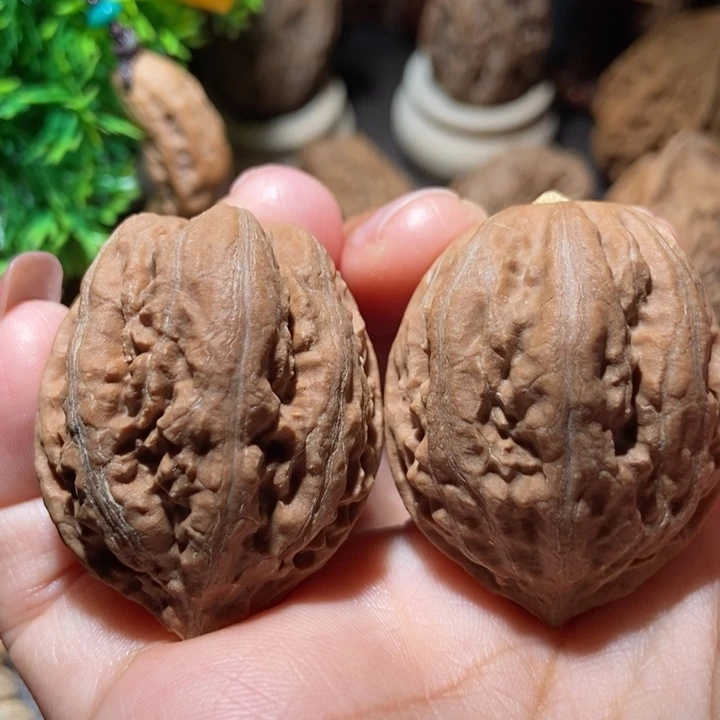 把件文玩核桃东北楸子小雪55