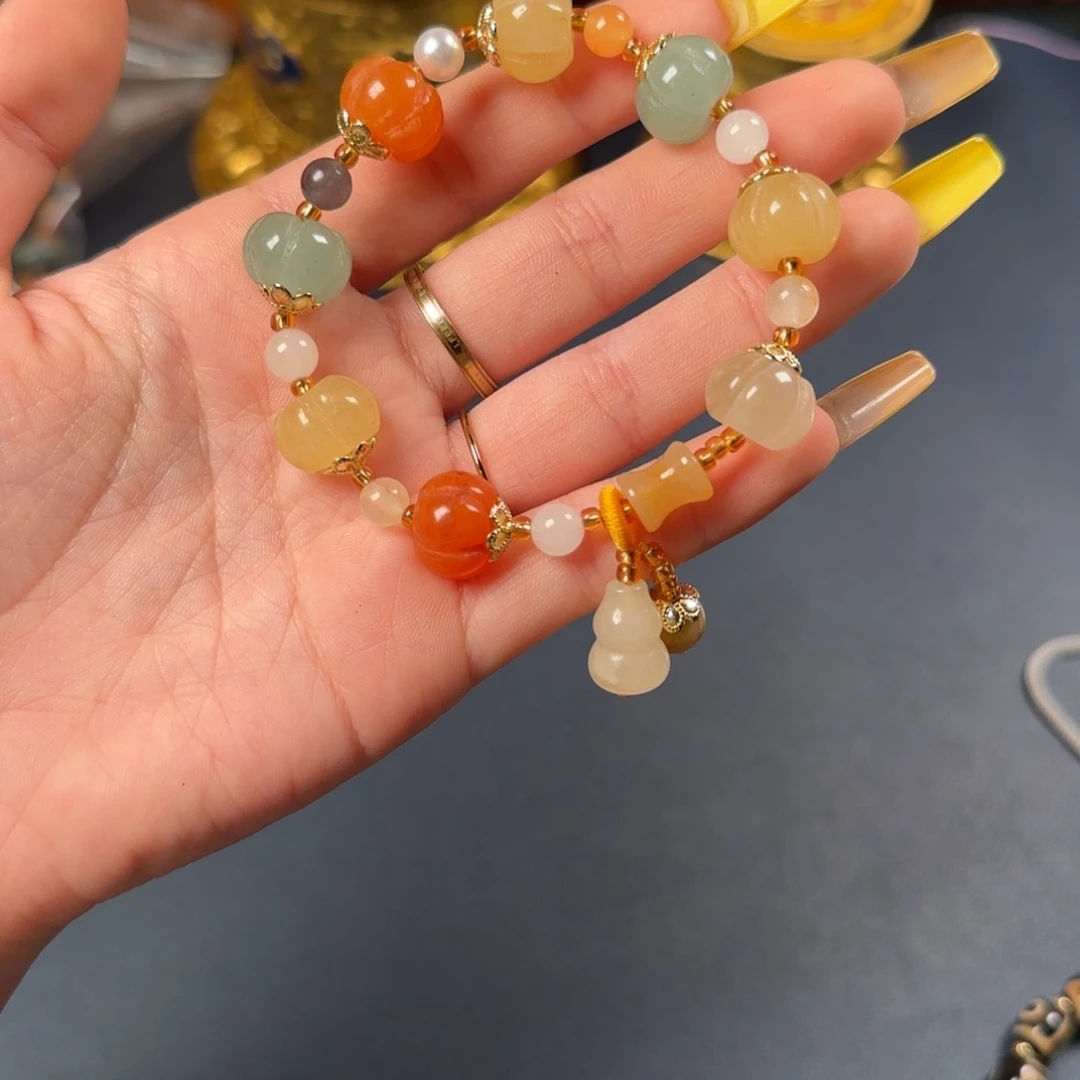 泥塑………………………………