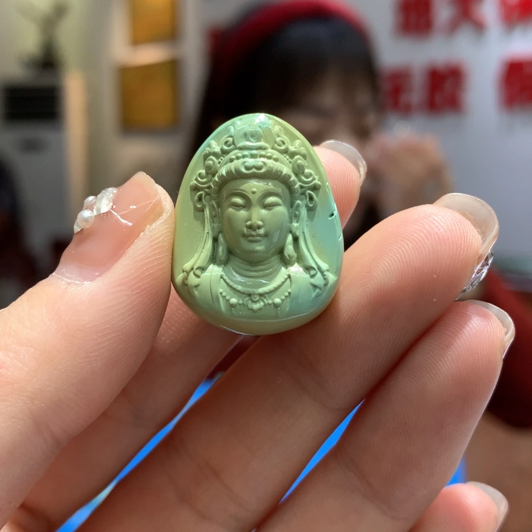 绿松石配饰未镶嵌