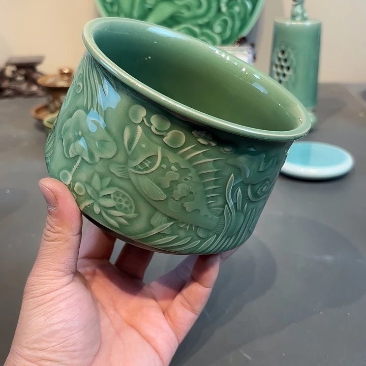 瓷片龙泉青瓷福利青瓷