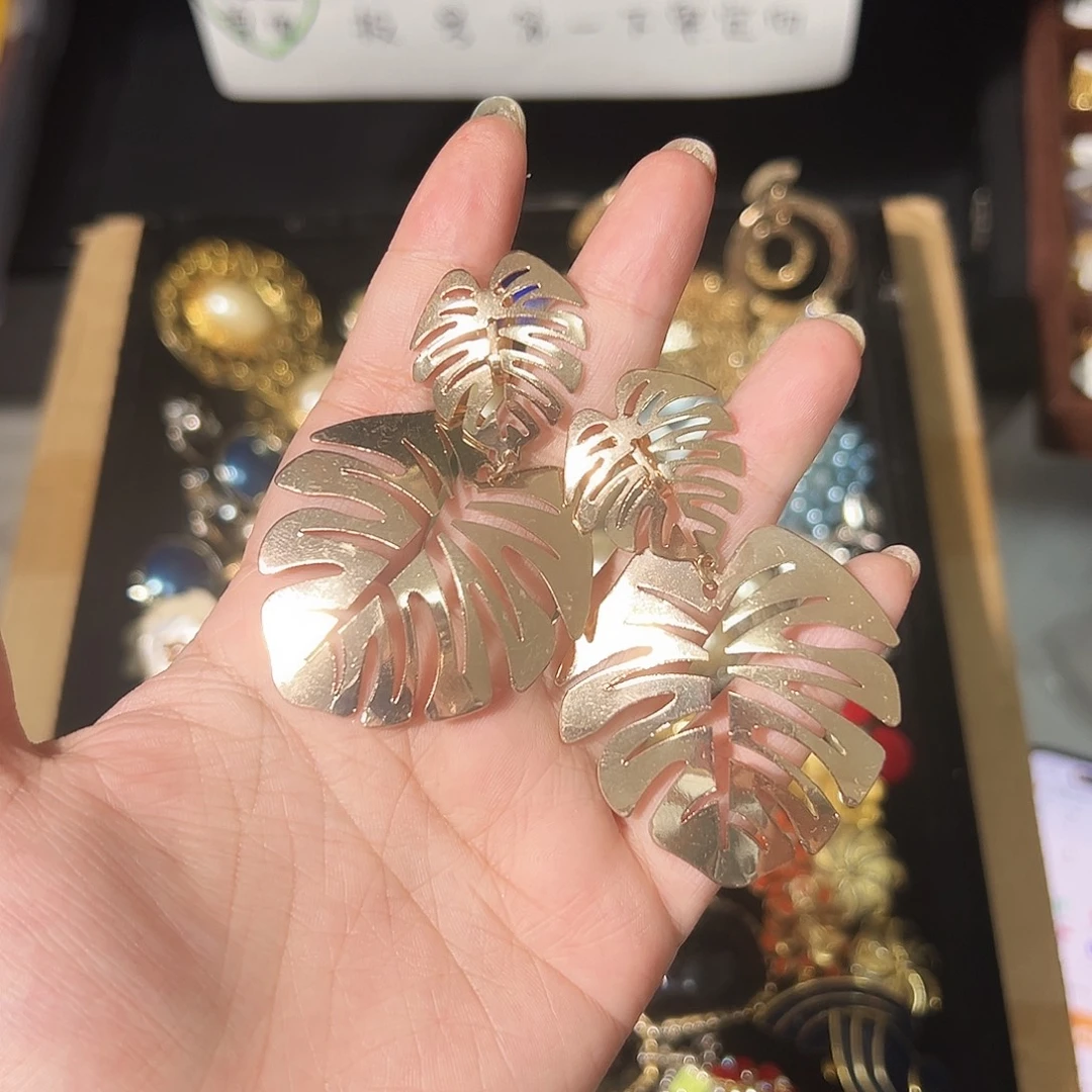 纯铜合成碳硅石耳夹 不退换