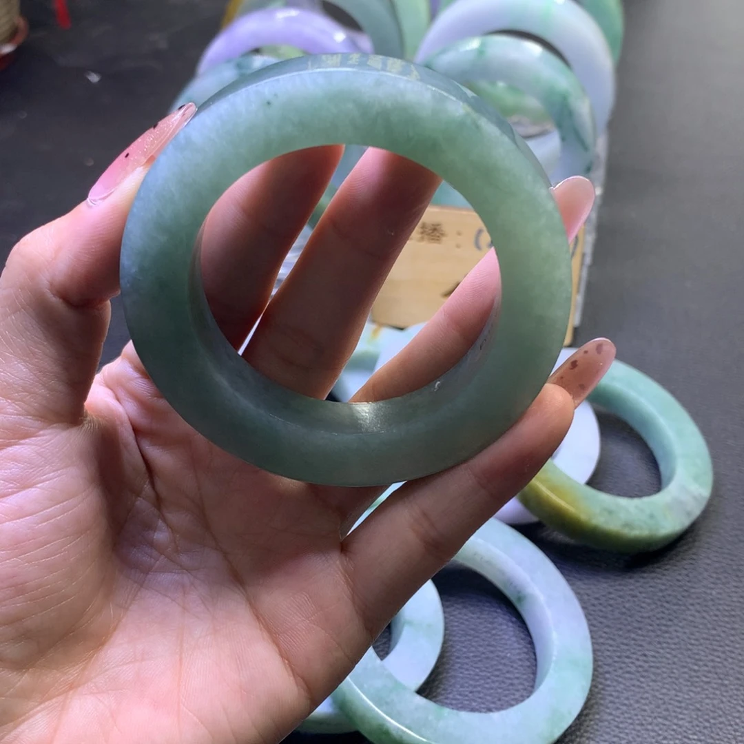 未镶嵌翡翠定制翡翠L*?