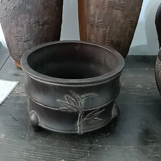 缸石*漂紫砂竹节工笔筒