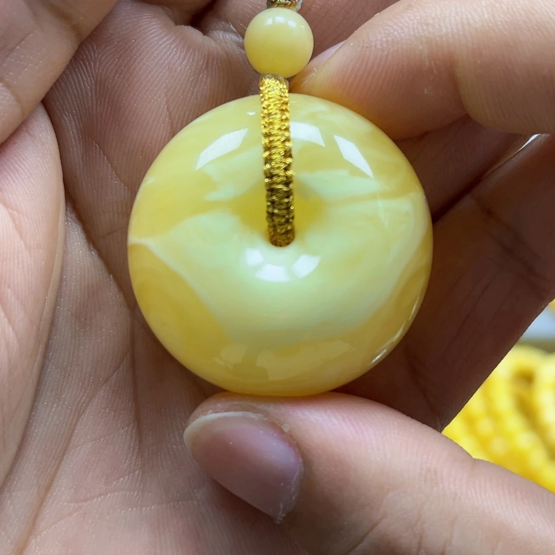 未镶嵌蜜蜡珠宝奇石