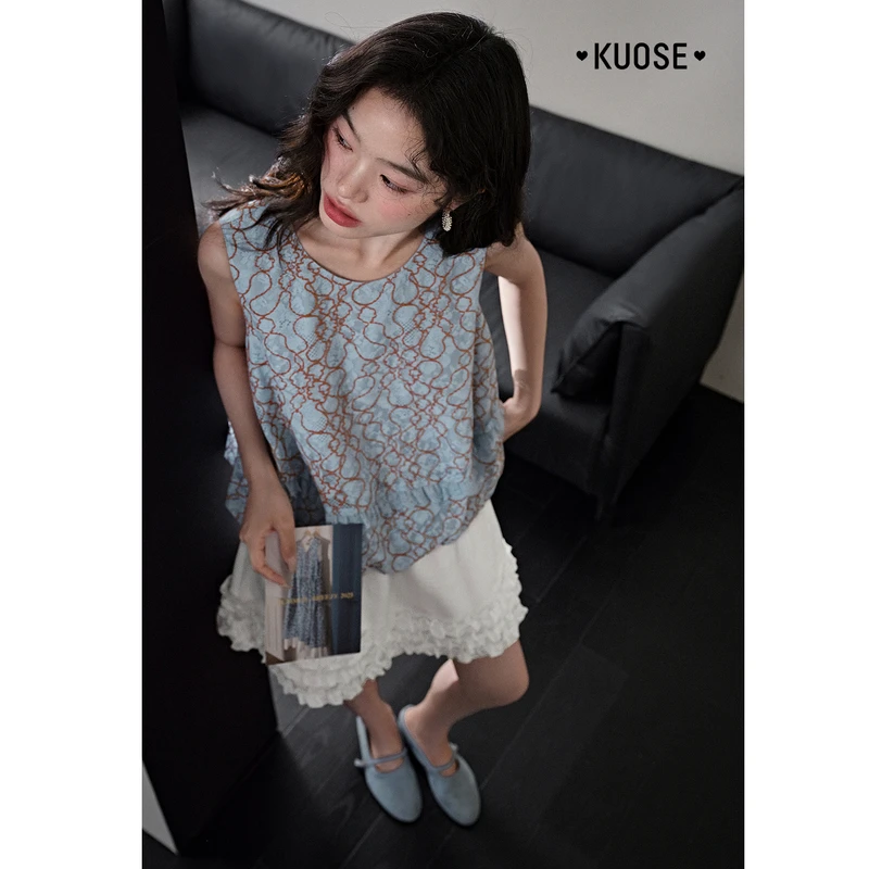 阔色蕾丝花边提花背心吊带女2025夏季新款镂空花苞上衣KSJ2506010