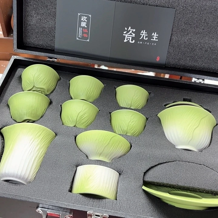 孤品茶具套装等。