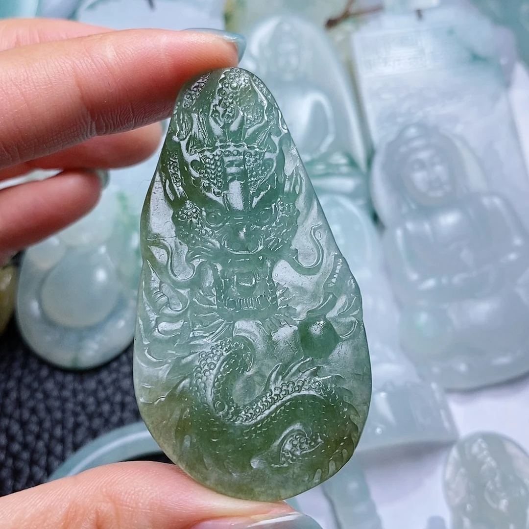 定制翡翠未镶嵌毛货付款后确认抛光