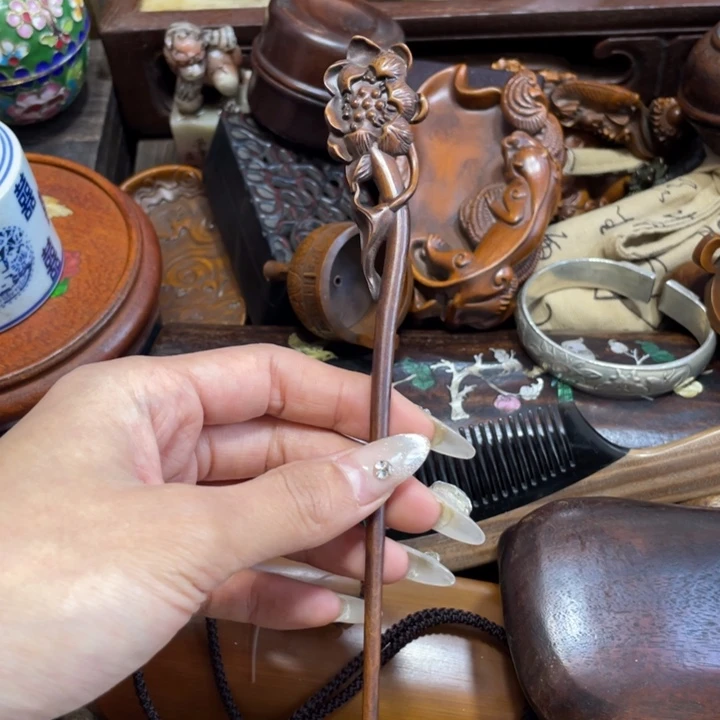 端景台紫檀木类木