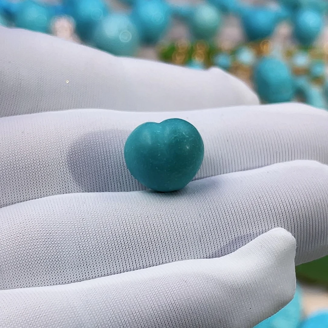 绿松石珠宝奇石未镶嵌爱****?