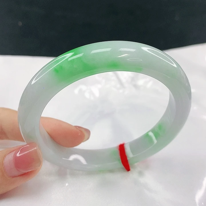 翡翠未镶嵌手镯圈57.3，03086