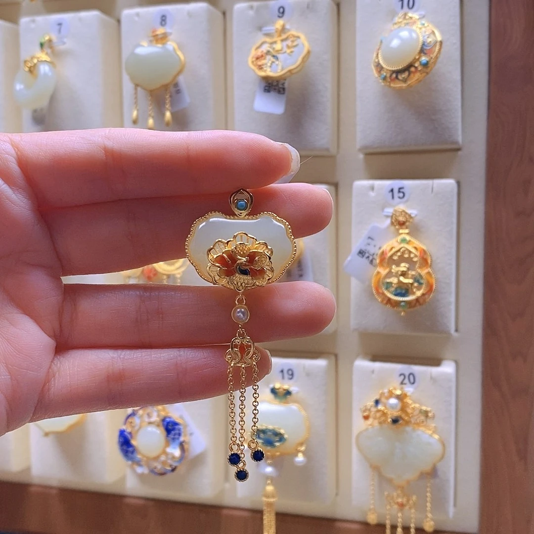 和田玉颈饰银S925镶嵌