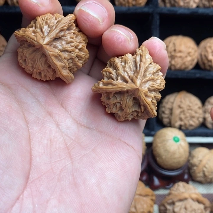 文玩核桃吊坠全品盘山三棱36
