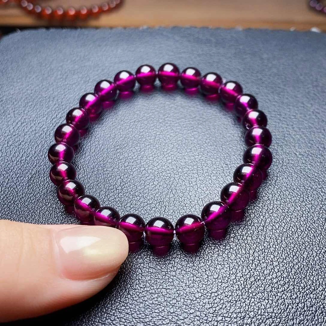 未镶嵌手链石榴石@*涵7紫牙乌毕业级