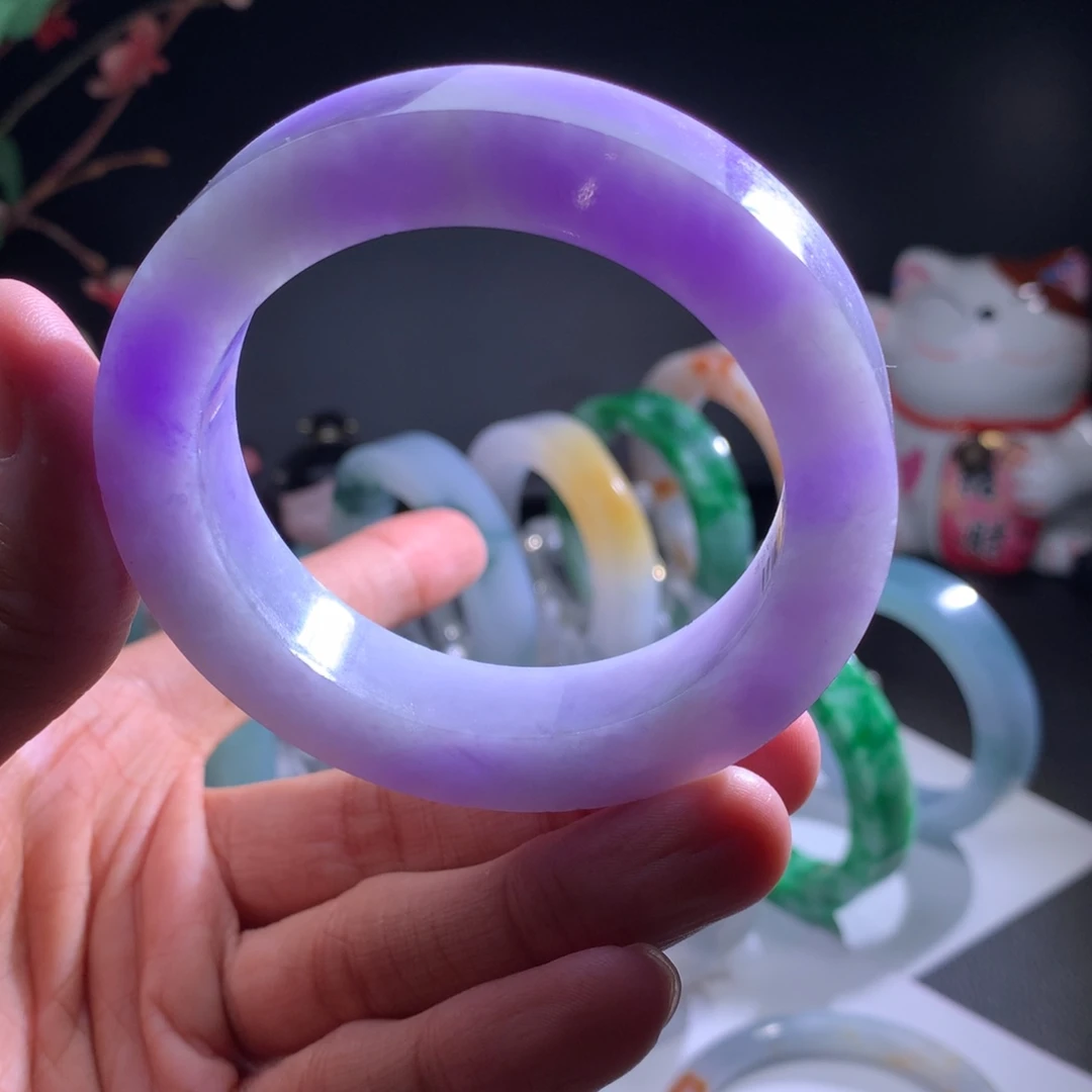 定制翡翠未镶嵌手镯