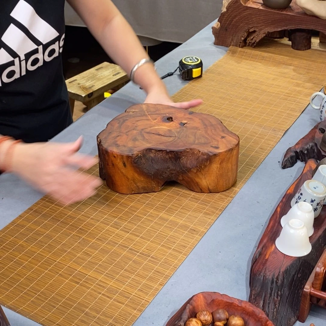 缅甸花梨随形底座26-20-8.5