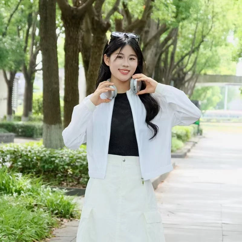 GIRDEAR/哥弟春夏新款立领外套女简约休闲长袖潮流百搭上衣140024