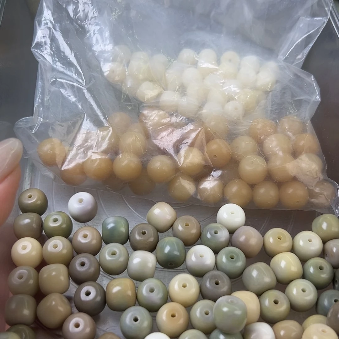 菩提根/象牙果吊坠混45元