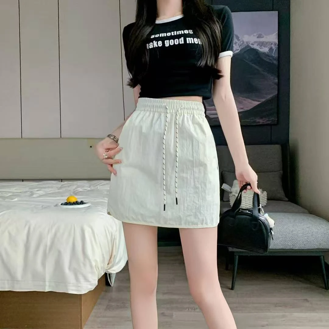 2025夏季新款小马刺绣设计感口袋短裙女高腰显瘦防走光百搭短裙女