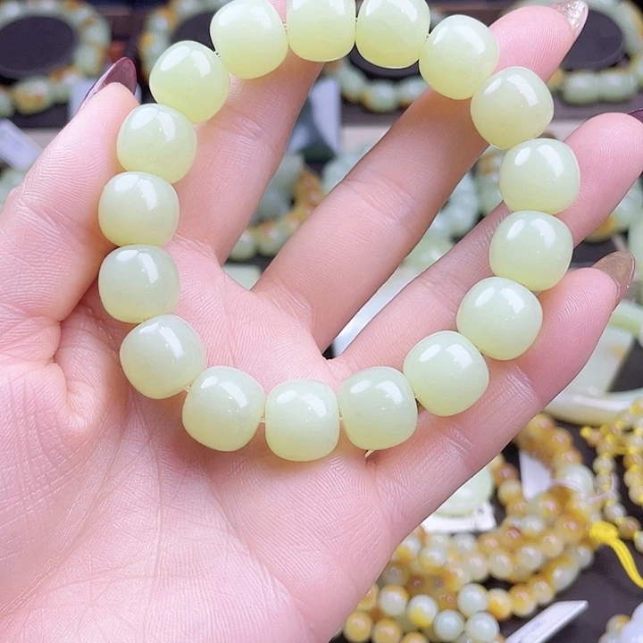 岫岩老玉（透闪石质玉）未镶嵌手链