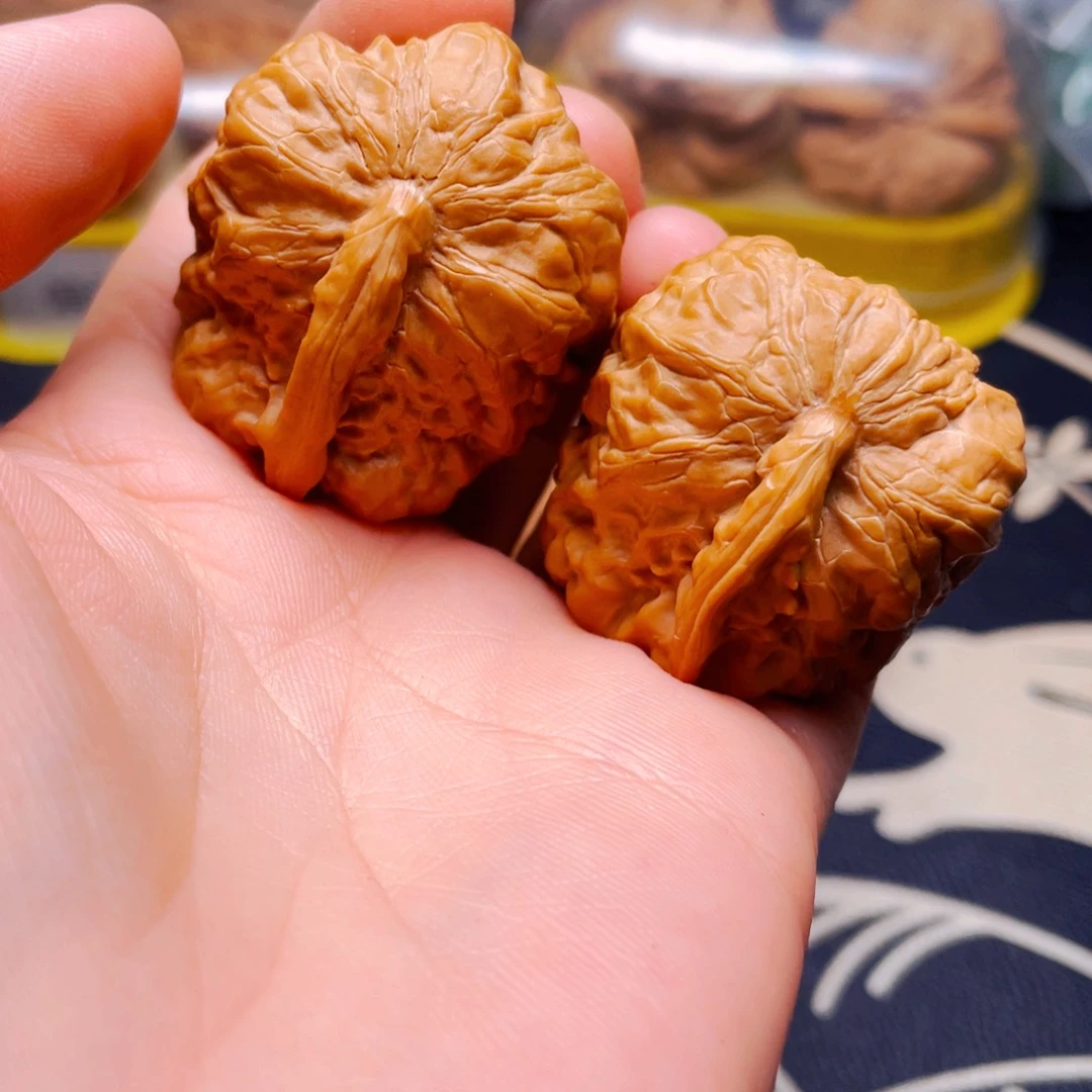 吊坠文玩核桃蛤蟆一对