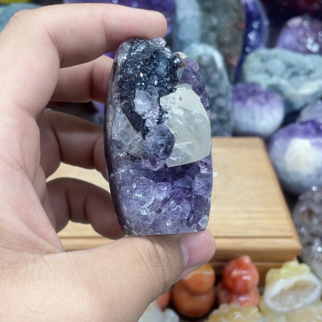 未镶嵌大型摆件（非配饰）紫晶