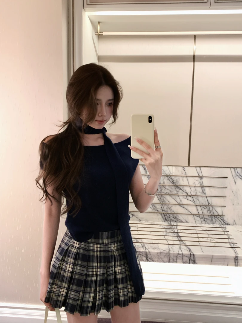 Momoshero【英气纸片人】我爱高智色—调性品一字肩上衣/自带飘带