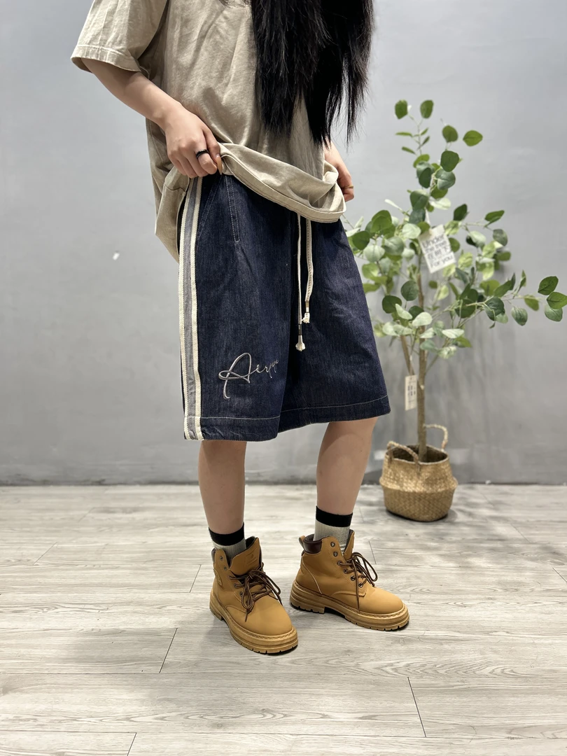 【玖澍男装】545万针刺绣牛仔短裤运动风不掉色洗水牛仔五分短裤