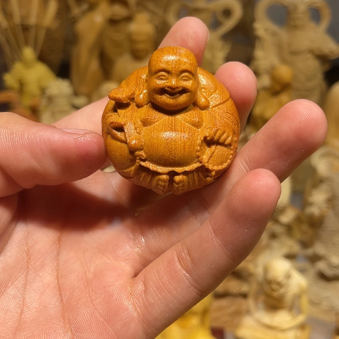 黄杨木一团和气把件