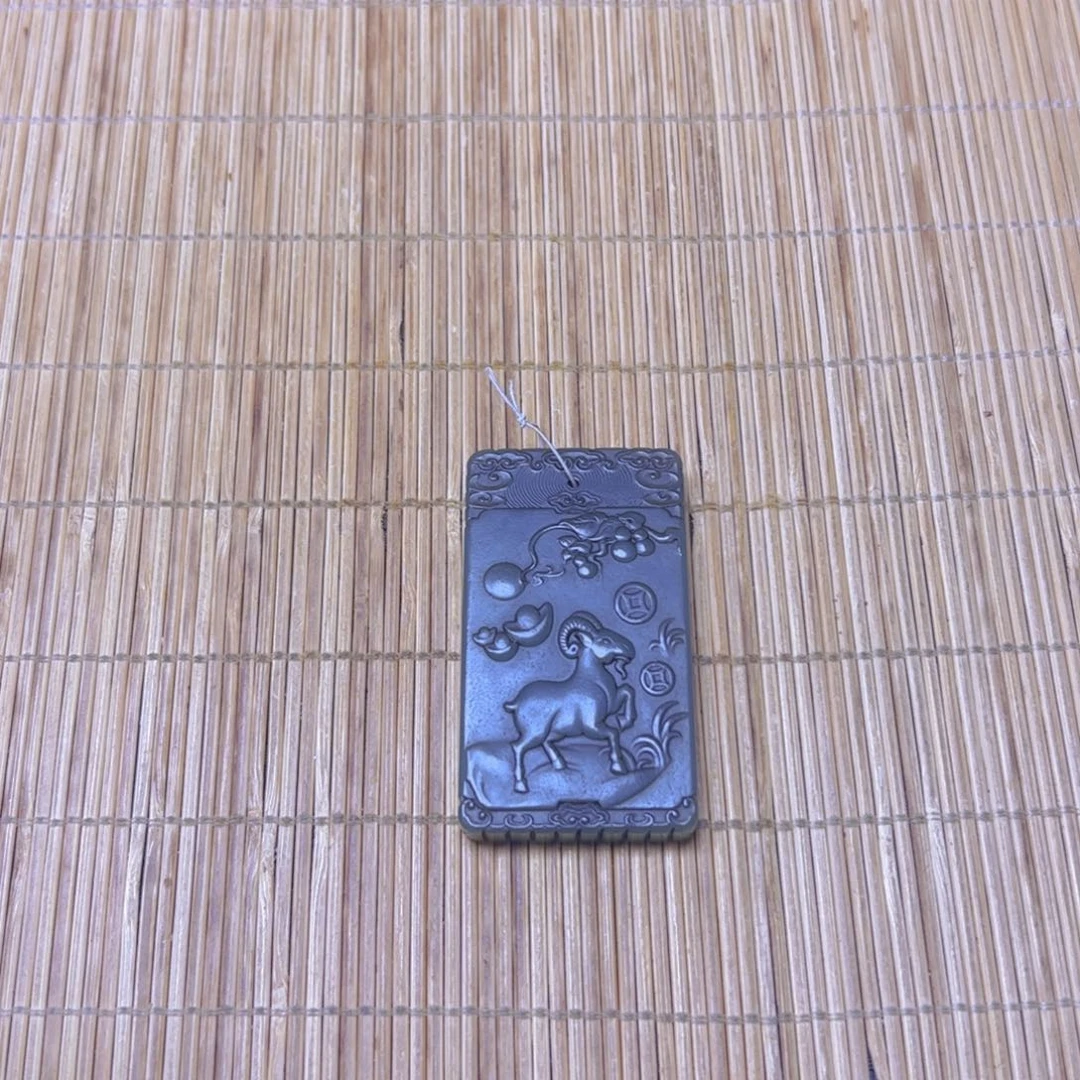 未镶嵌和田玉挂件