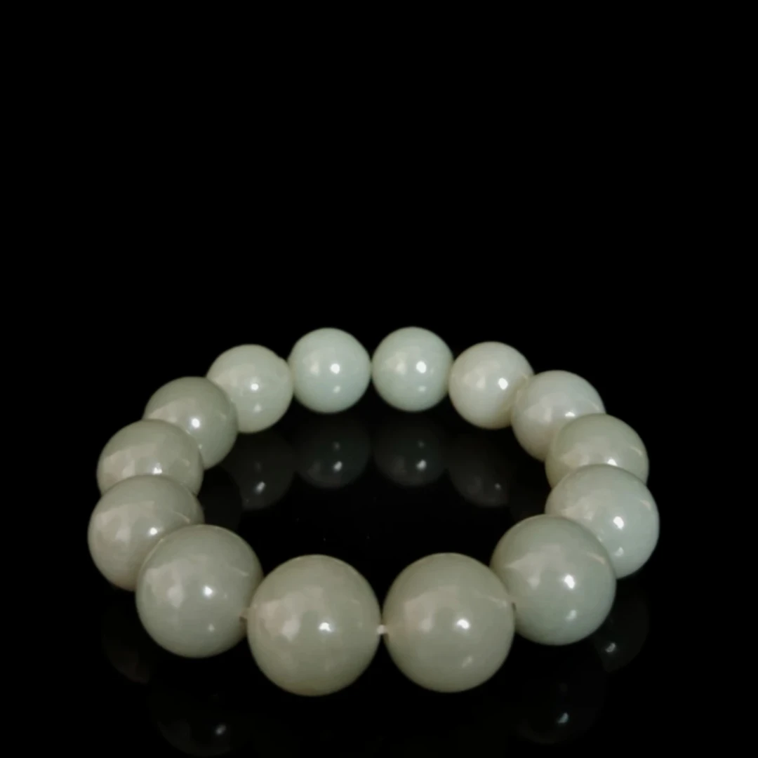 新疆和田玉且末青白玉卡16圆珠手串  男款精美时尚