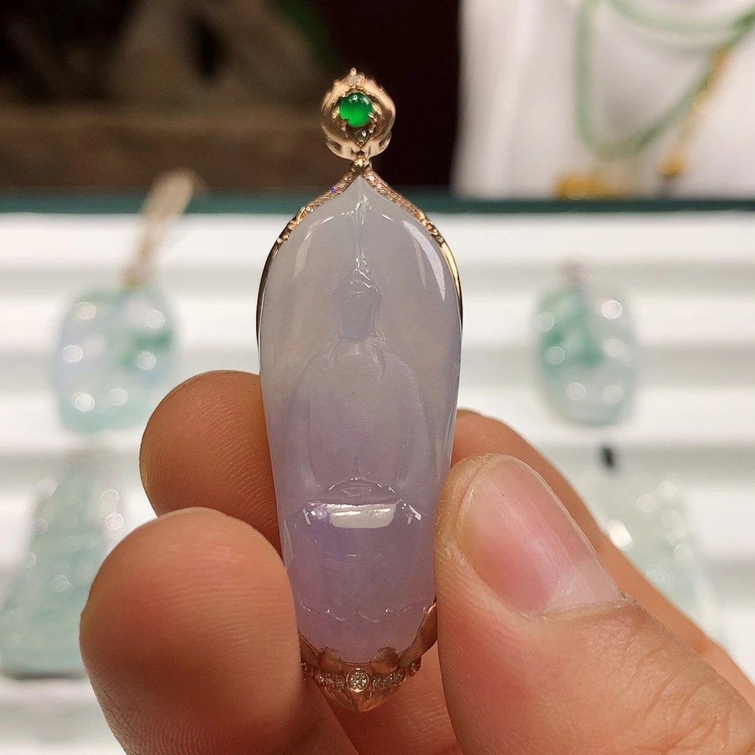 翡翠18K金镶嵌颈饰天然缅甸翡翠