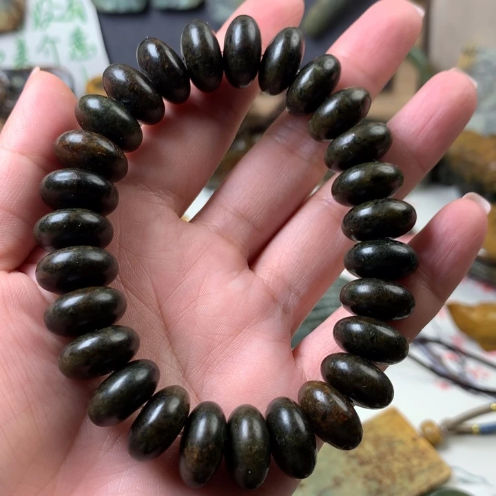 岫岩河磨玉（透闪石质玉）手串未镶嵌