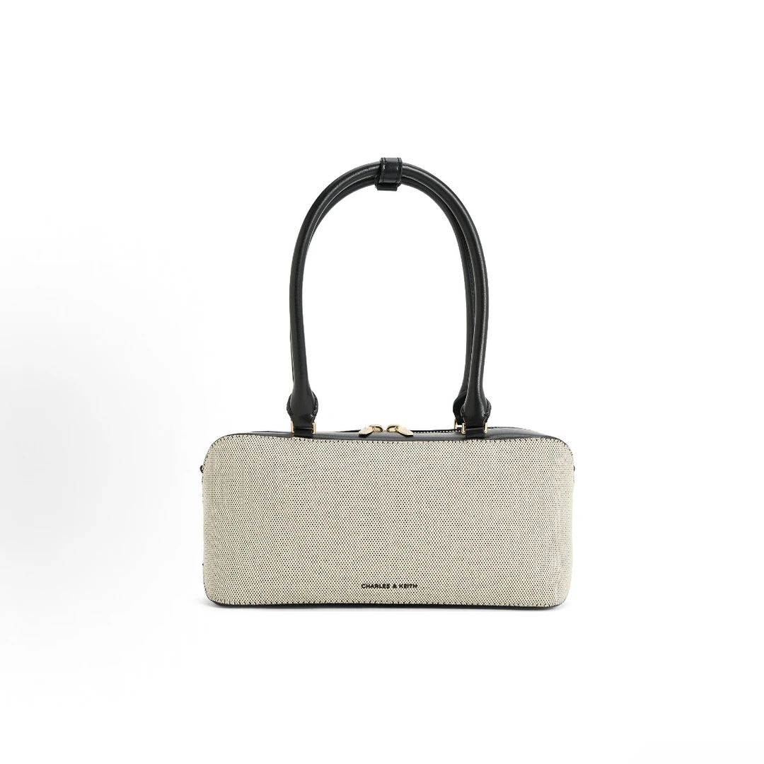 30271289-1混色M包，默认微瑕