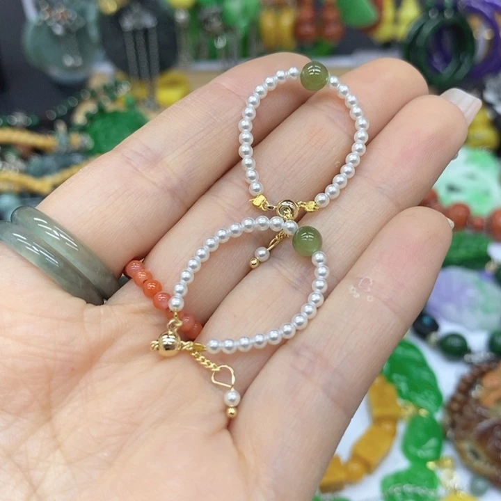 翡翠未镶嵌颈饰耳坠82