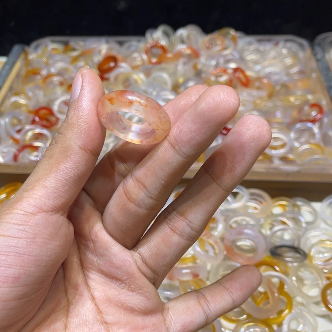 未镶嵌戒指玛瑙/玉髓85号港18