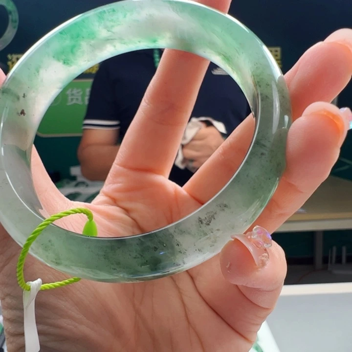 石英质玉手镯合金