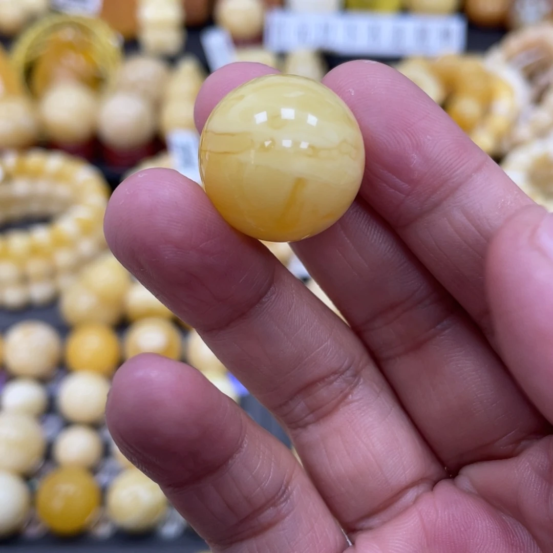 琥珀珠宝奇石未镶嵌20.7mm微瑕疵
