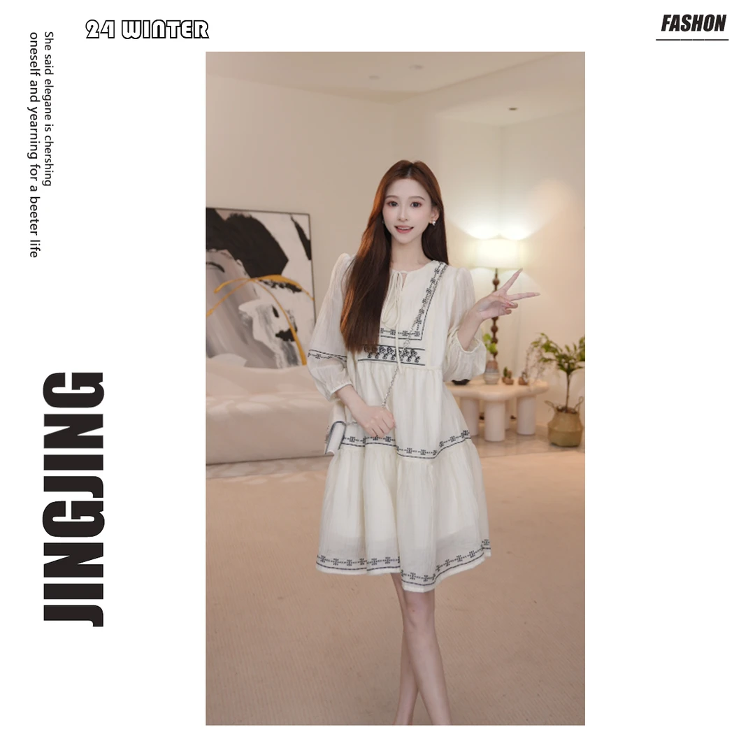 【婧婧】刺绣连衣裙女夏白色奶乎乎a字裙小个子娃娃裙28Y041