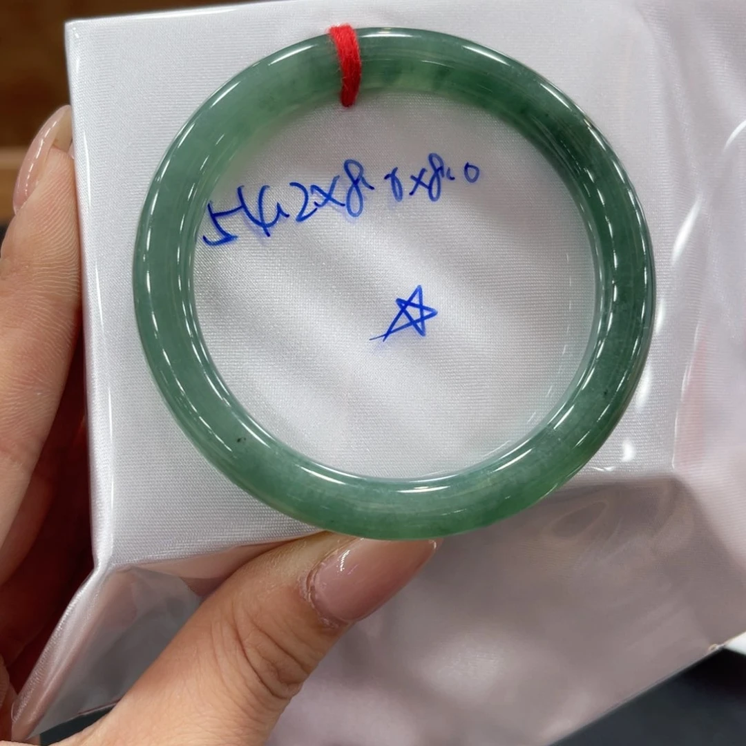 未镶嵌手镯翡翠翡翠