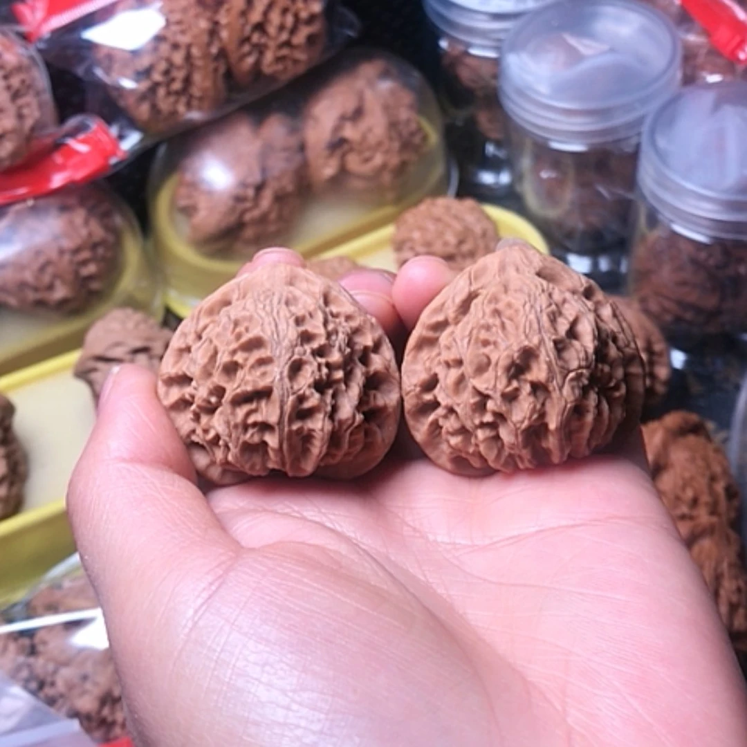 【闪购商品】核桃手串/手链宫灯文玩核桃