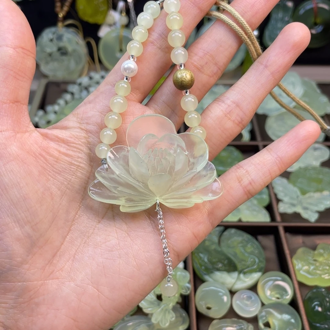 蛇纹石玉未镶嵌项链