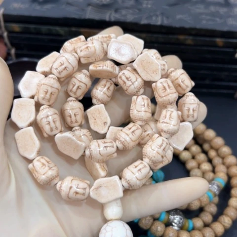 吊坠滴血莲花菩提