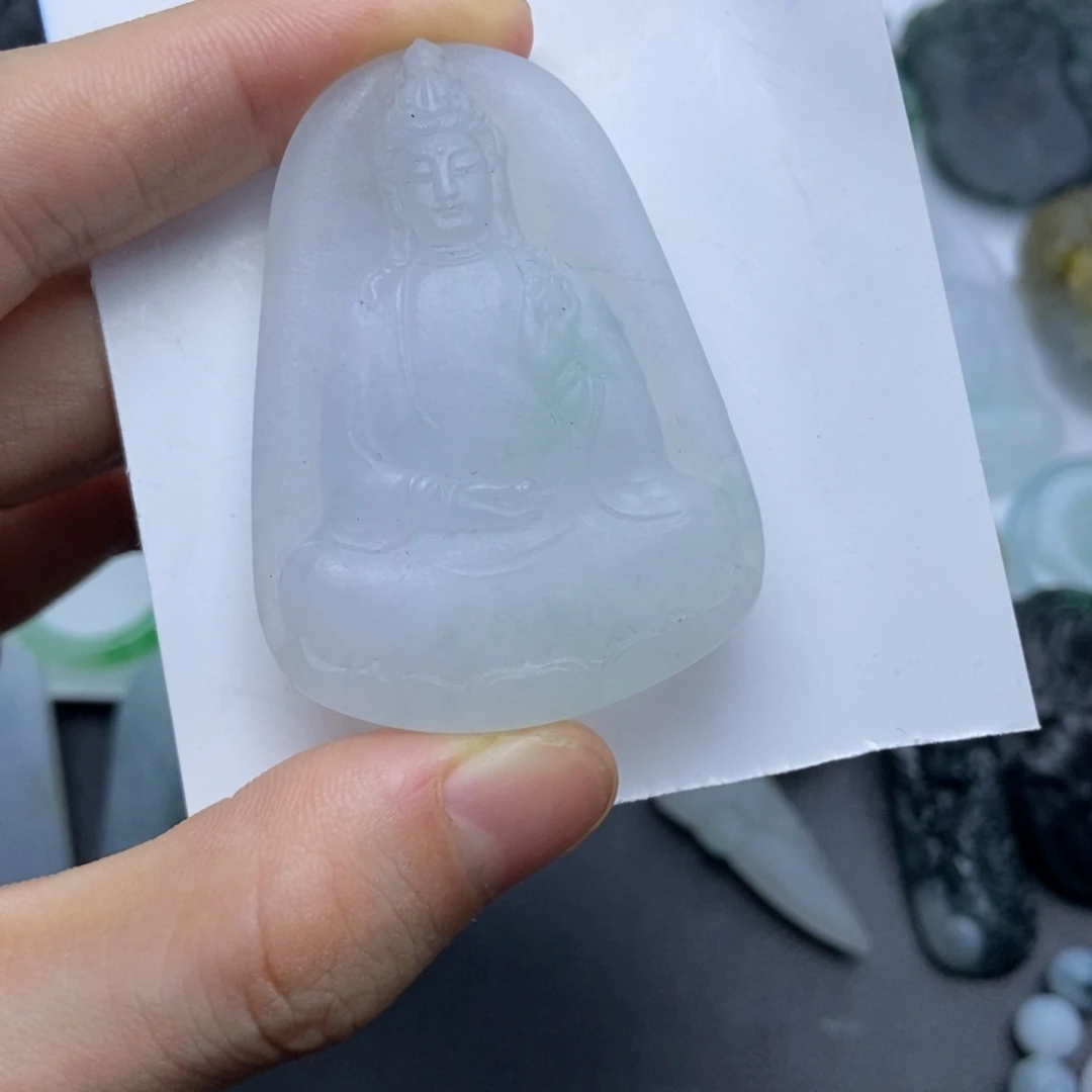 未镶嵌定制翡翠素衣