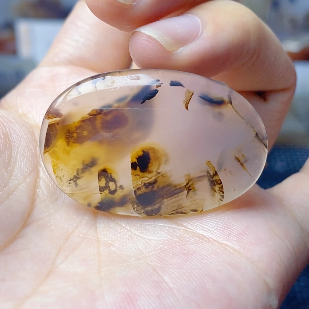 玛瑙/玉髓未镶嵌珠宝奇石