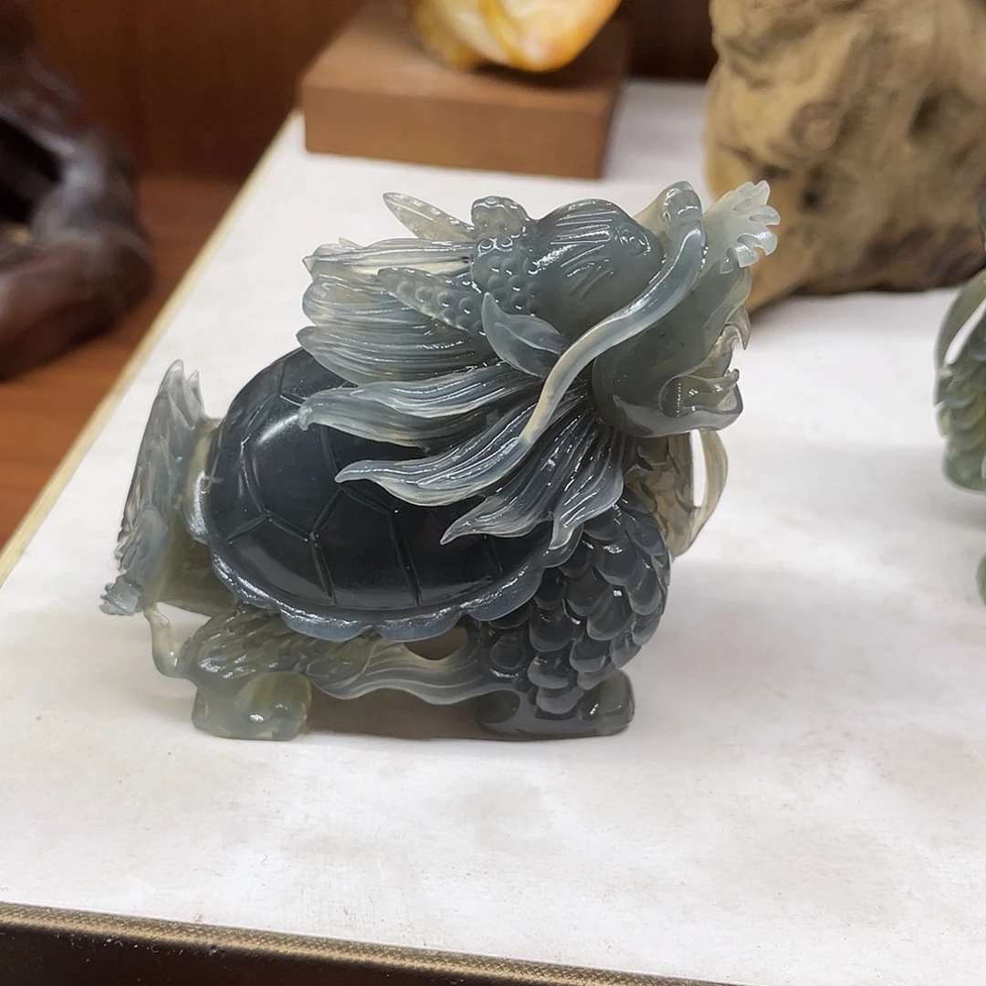 胡***大蛇纹石玉未镶嵌珠宝奇石