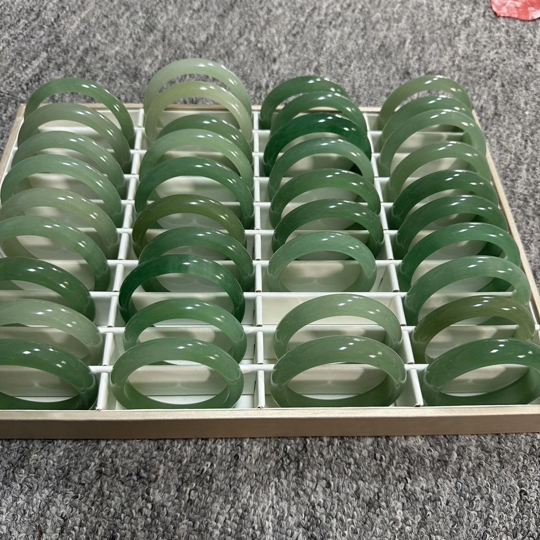 绿色飘花女款时尚百搭古风精美手镯