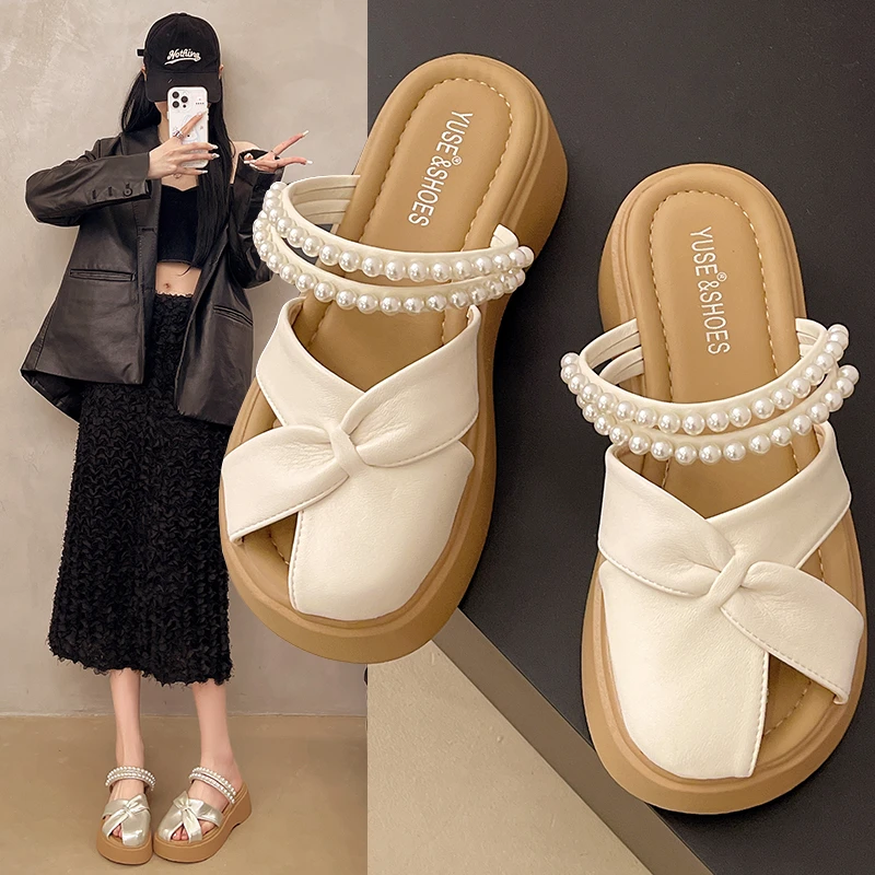 厚底串珠包头凉拖鞋女夏外穿2025新款软底罗马鞋防滑两穿一字拖鞋