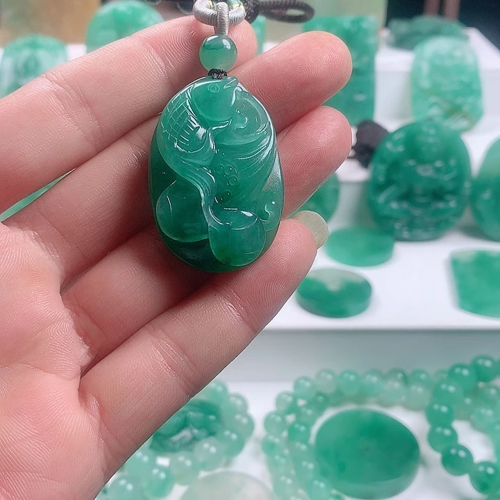 石英质玉未镶嵌手链辰*