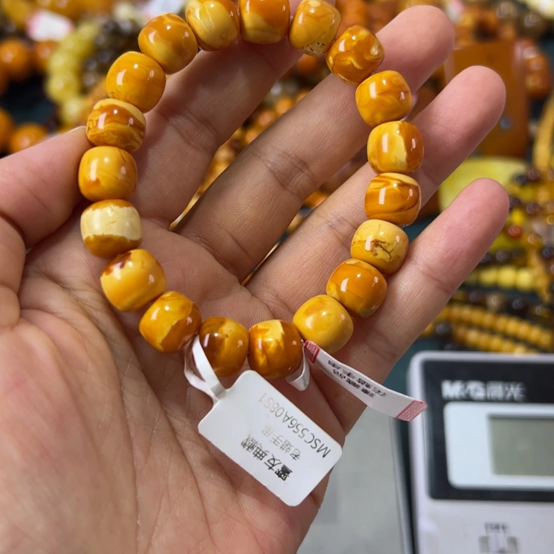 琥珀未镶嵌珠宝奇石296